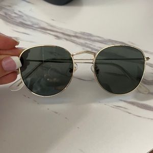 Round sunglasses glasses